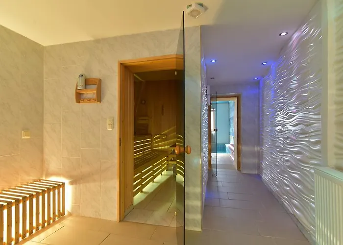 Hotel-gasthof Zur Krone Saalburg