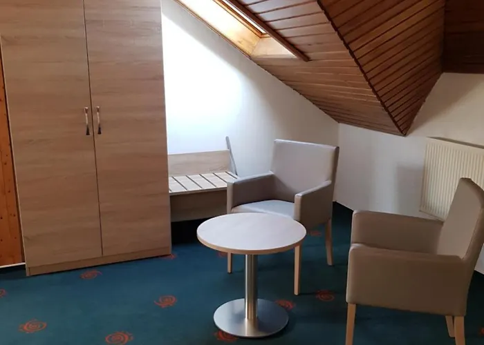 Hotel Hotel-gasthof Zur Krone